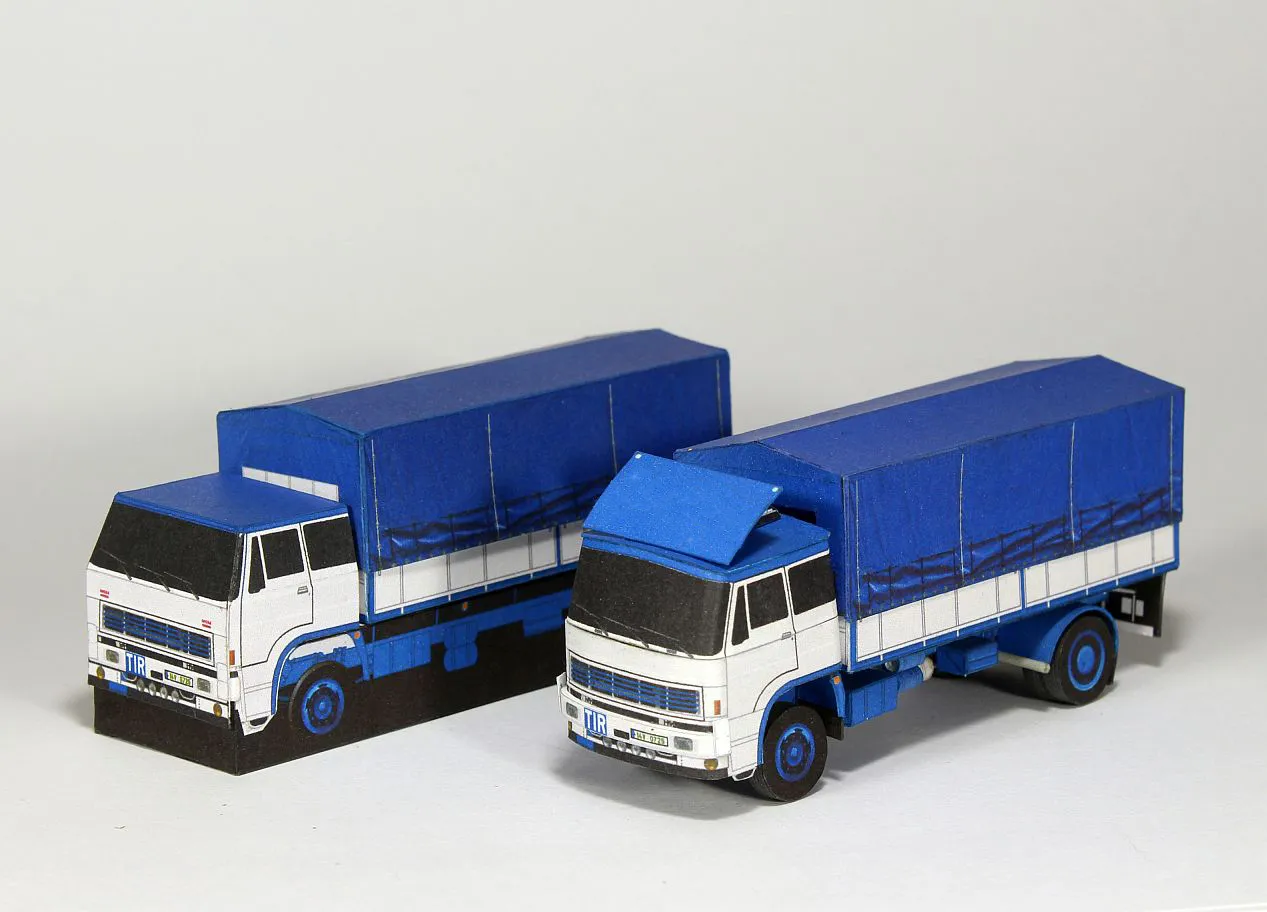 Liaz 100.05-5 Valníkový nákladný automobil TIR